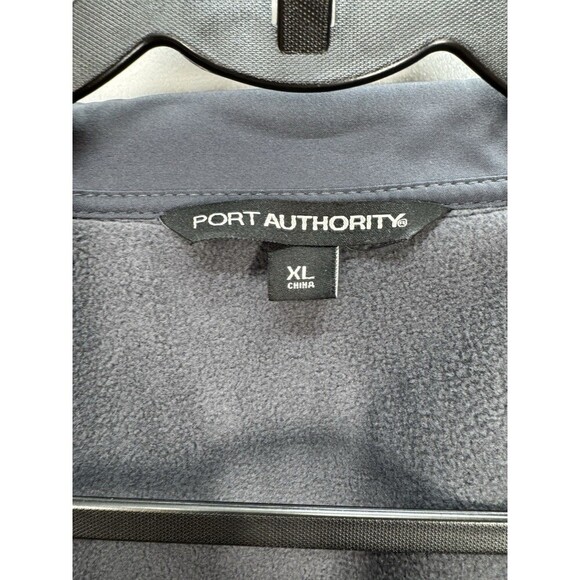 World Poker Tour Port Authority Vest Men’s XL Gray Full Zip Embroidered Logo EUC - Picture 9 of 9